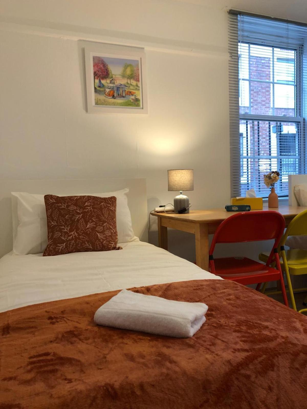 Alloggio in famiglia Comfy Private Bedrooms Near O2 Forum Kentish Town, Camden Londra